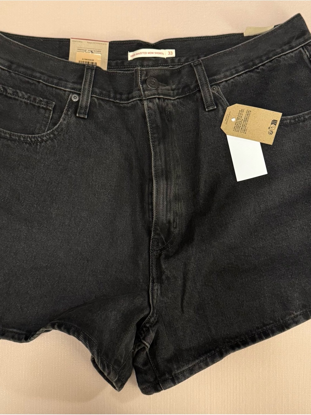 Levi's Black Men's Relaxed Denim Shorts